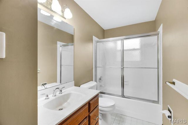 1508 Redbriar Drive, High Ridge, MO 63049