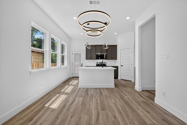 316 E Drew Street, Fort Worth, TX 76110