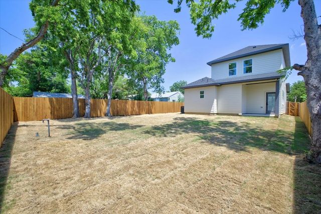 316 E Drew Street, Fort Worth, TX 76110
