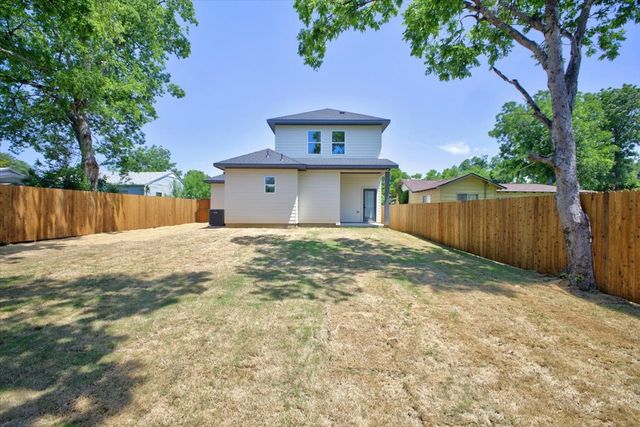 316 E Drew Street, Fort Worth, TX 76110