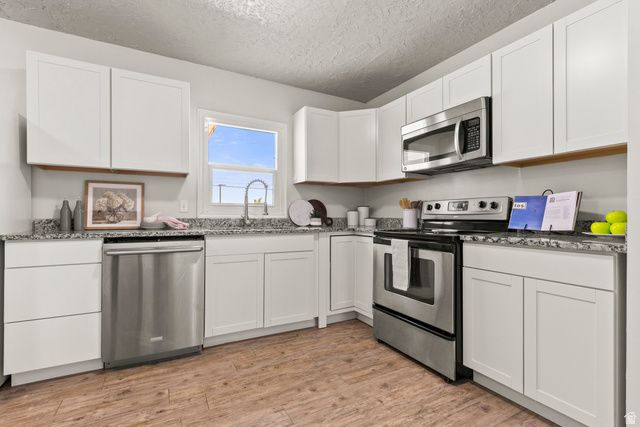 158 S 350 E, Clearfield, UT 84015