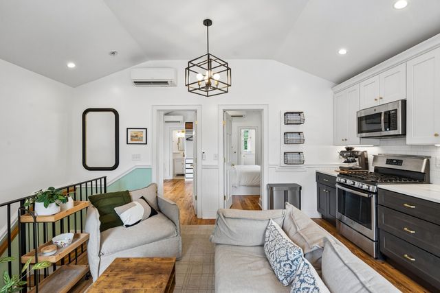 7 Kyle Place, Charleston, SC 29403