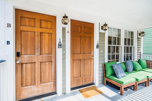7 Kyle Place, Charleston, SC 29403