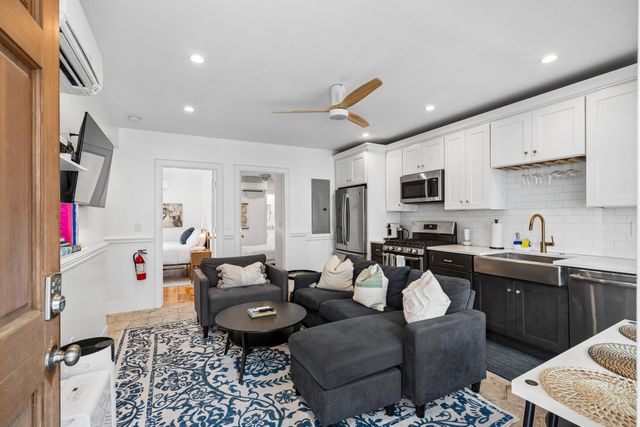 7 Kyle Place, Charleston, SC 29403