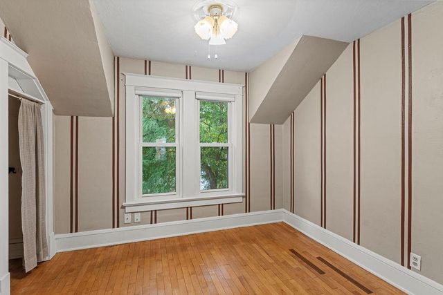 721 W 5TH STREET, Appleton, WI 54914