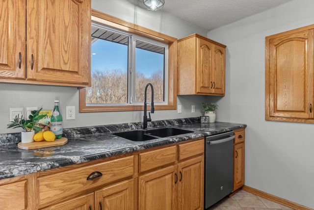 10485 Raven Loop NE, Foley, MN 56329