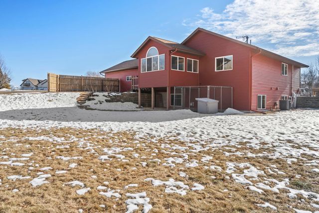 10485 Raven Loop NE, Foley, MN 56329