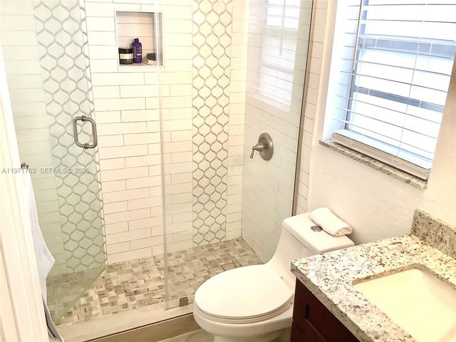 7785 SW 86th St E-414, Miami, FL 33143