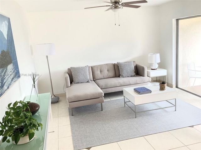 7785 SW 86th St E-414, Miami, FL 33143