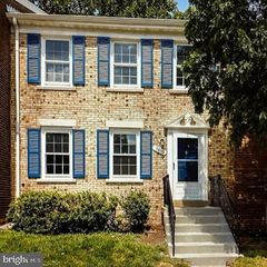 7810 STOVALL CT, Lorton, VA 22079