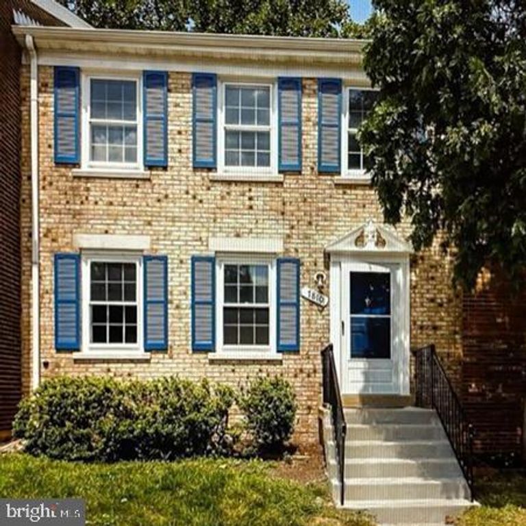 7810 STOVALL CT, Lorton, VA 22079