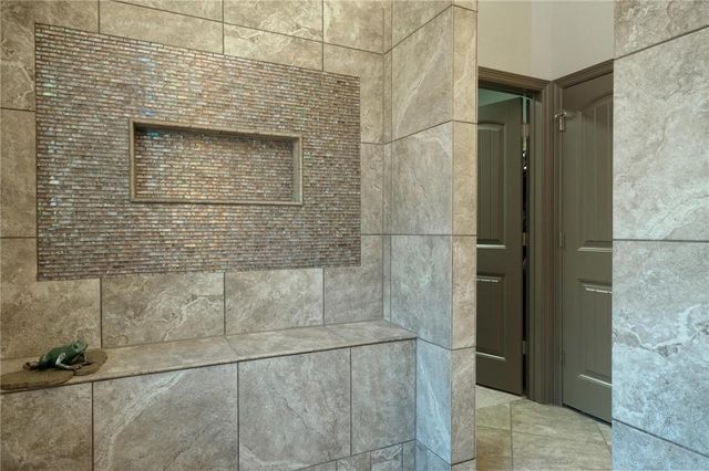 1239 Falling Hills DR, Georgetown, TX 78628