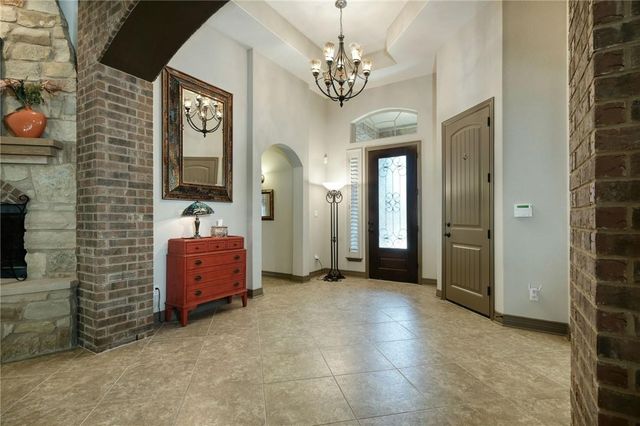 1239 Falling Hills DR, Georgetown, TX 78628