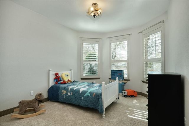 1239 Falling Hills DR, Georgetown, TX 78628