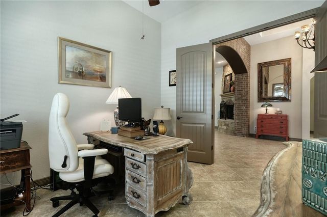 1239 Falling Hills DR, Georgetown, TX 78628