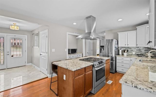 119 Hillcrest Road, Thomasville, NC 27360