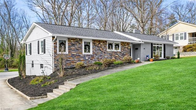 119 Hillcrest Road, Thomasville, NC 27360