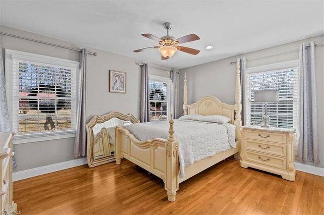 119 Hillcrest Road, Thomasville, NC 27360