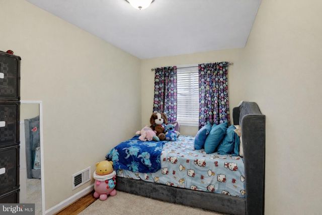 4213 FORT DUPONT TER SE, Washington, DC 20020