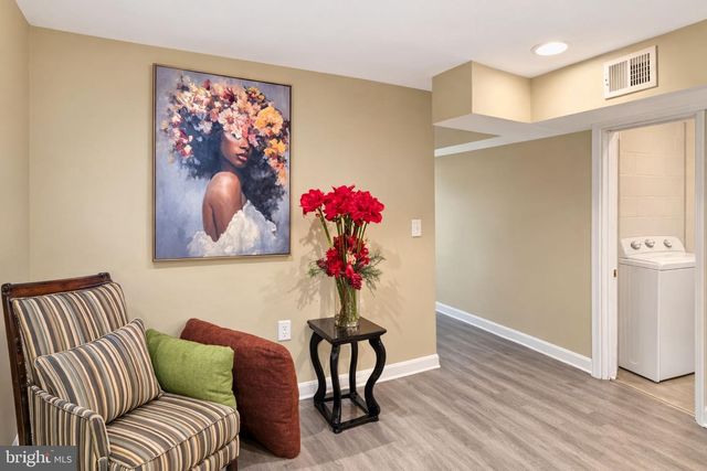 4213 FORT DUPONT TER SE, Washington, DC 20020