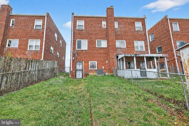 4213 FORT DUPONT TER SE, Washington, DC 20020