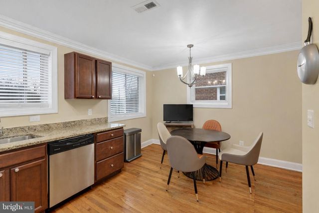 4213 FORT DUPONT TER SE, Washington, DC 20020