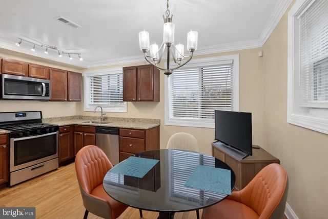 4213 FORT DUPONT TER SE, Washington, DC 20020