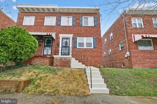 4213 FORT DUPONT TER SE, Washington, DC 20020