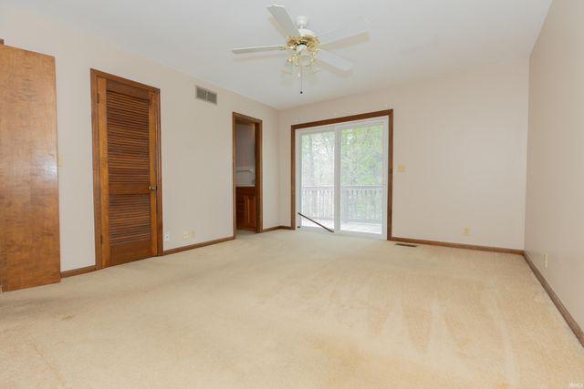 7755 Meadow Lane, Newburgh, IN 47630