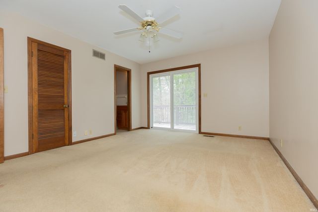 7755 Meadow Lane, Newburgh, IN 47630