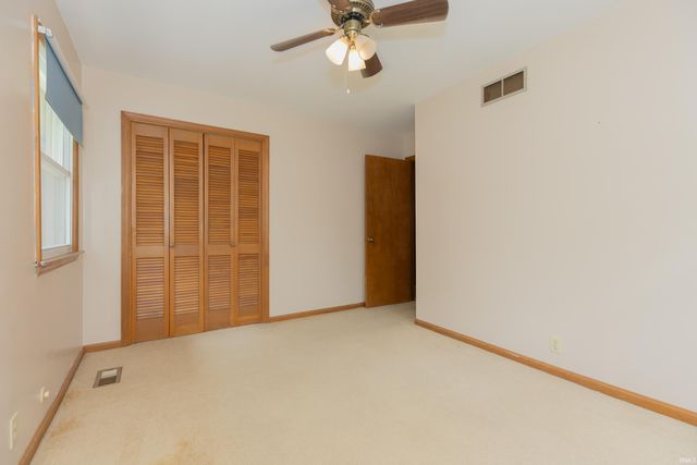 7755 Meadow Lane, Newburgh, IN 47630