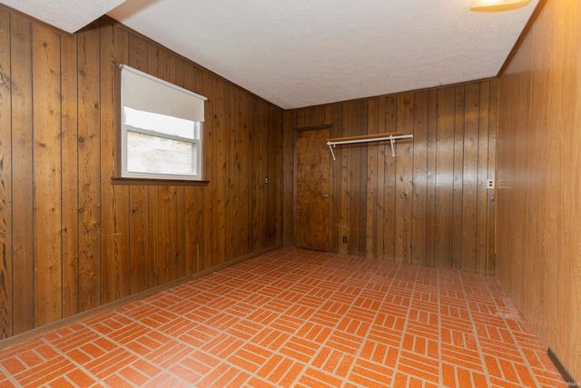 7755 Meadow Lane, Newburgh, IN 47630