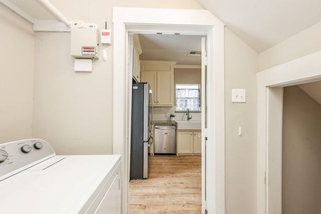 1307 Walton Street, Houston, TX 77009