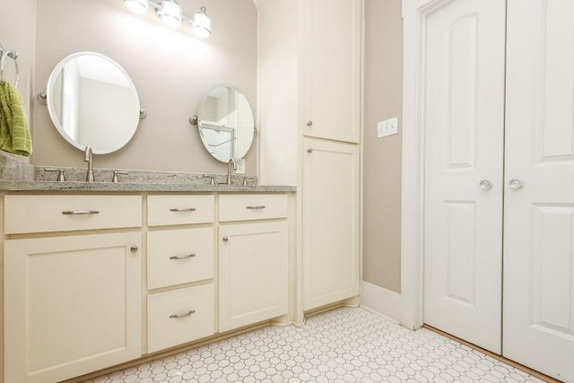 1307 Walton Street, Houston, TX 77009