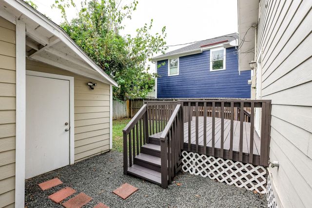 1307 Walton Street, Houston, TX 77009