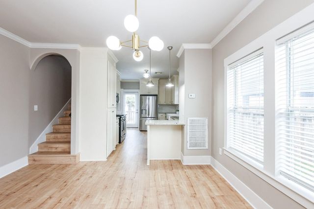 1307 Walton Street, Houston, TX 77009