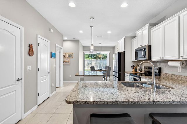 6216 KENAVA LOOP, Palmetto, FL 34221