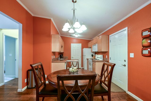 495 Van Buren Road, Branson, MO 65616