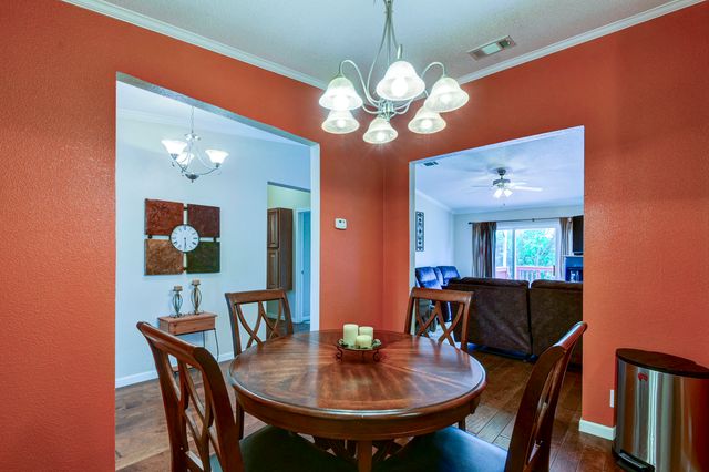 495 Van Buren Road, Branson, MO 65616