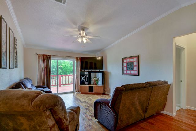 495 Van Buren Road, Branson, MO 65616