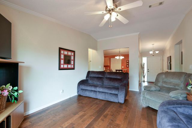 495 Van Buren Road, Branson, MO 65616