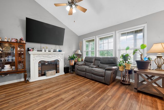 501 Scenic View Circle, Berea, KY 40403
