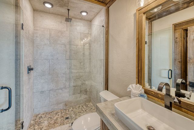 18 Wawayanda Drive, Mineral Bluff, GA 30559