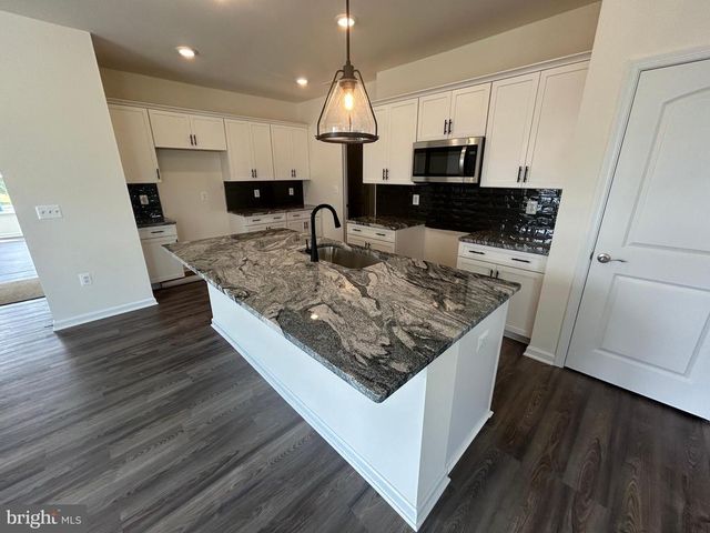 464 BAYBERRY LN, Gordonsville, VA 22942