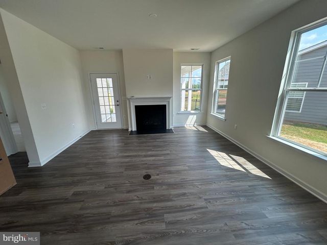 464 BAYBERRY LN, Gordonsville, VA 22942