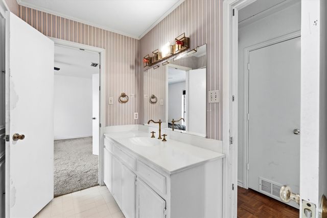 5 Crestview Circle, Rockwall, TX 75087
