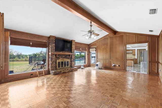 5 Crestview Circle, Rockwall, TX 75087