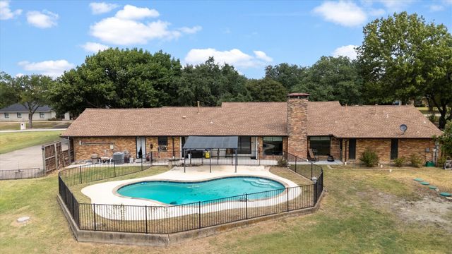 5 Crestview Circle, Rockwall, TX 75087