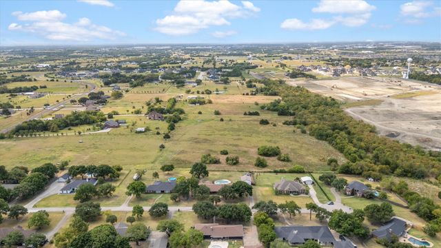 5 Crestview Circle, Rockwall, TX 75087