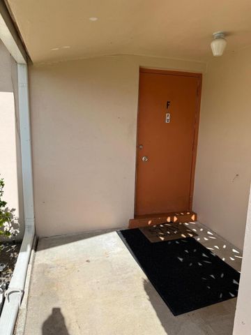 2747 E Dudley Drive F, West Palm Beach, FL 33415